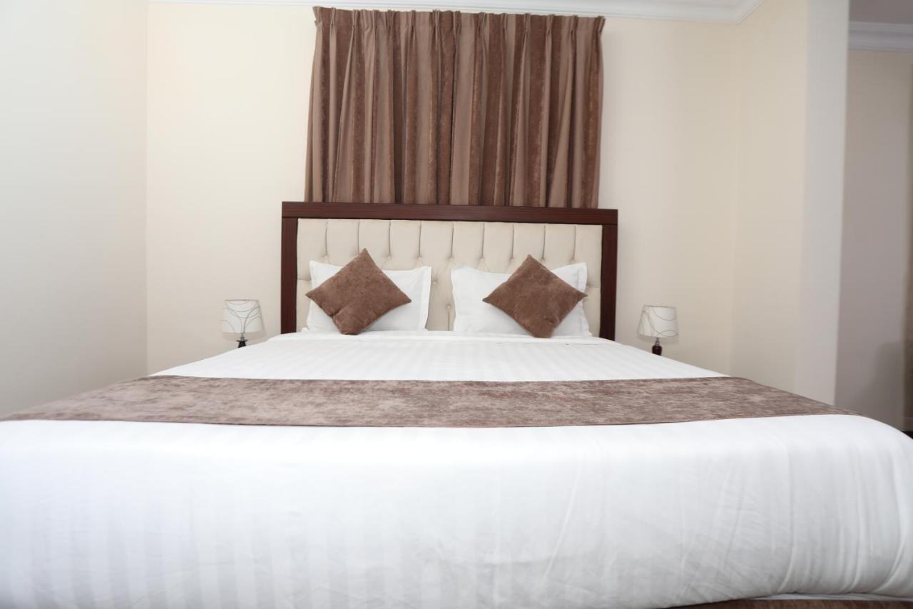 Samaya Suites Riyadh Bagian luar foto